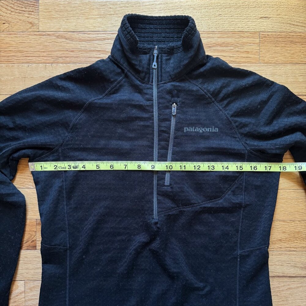 Patagonia R1 Fleece Midlayer 3/4 Zip Pullover